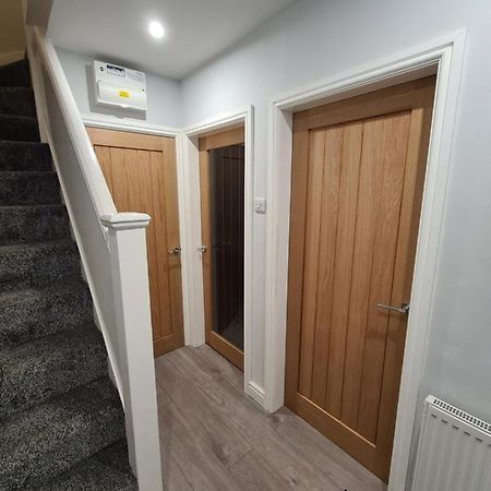 Whole House - 4 Bedrooms - Parking - Sleeps 8 Birmingham Esterno foto