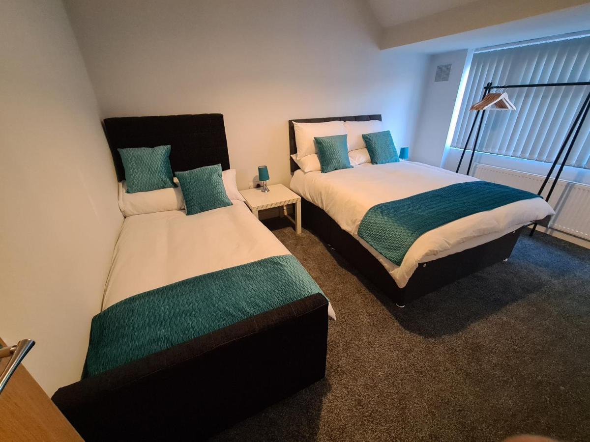 Whole House - 4 Bedrooms - Parking - Sleeps 8 Birmingham Esterno foto